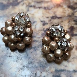 Beige and rhinestone Vintage clip-on 1970 clip-ons